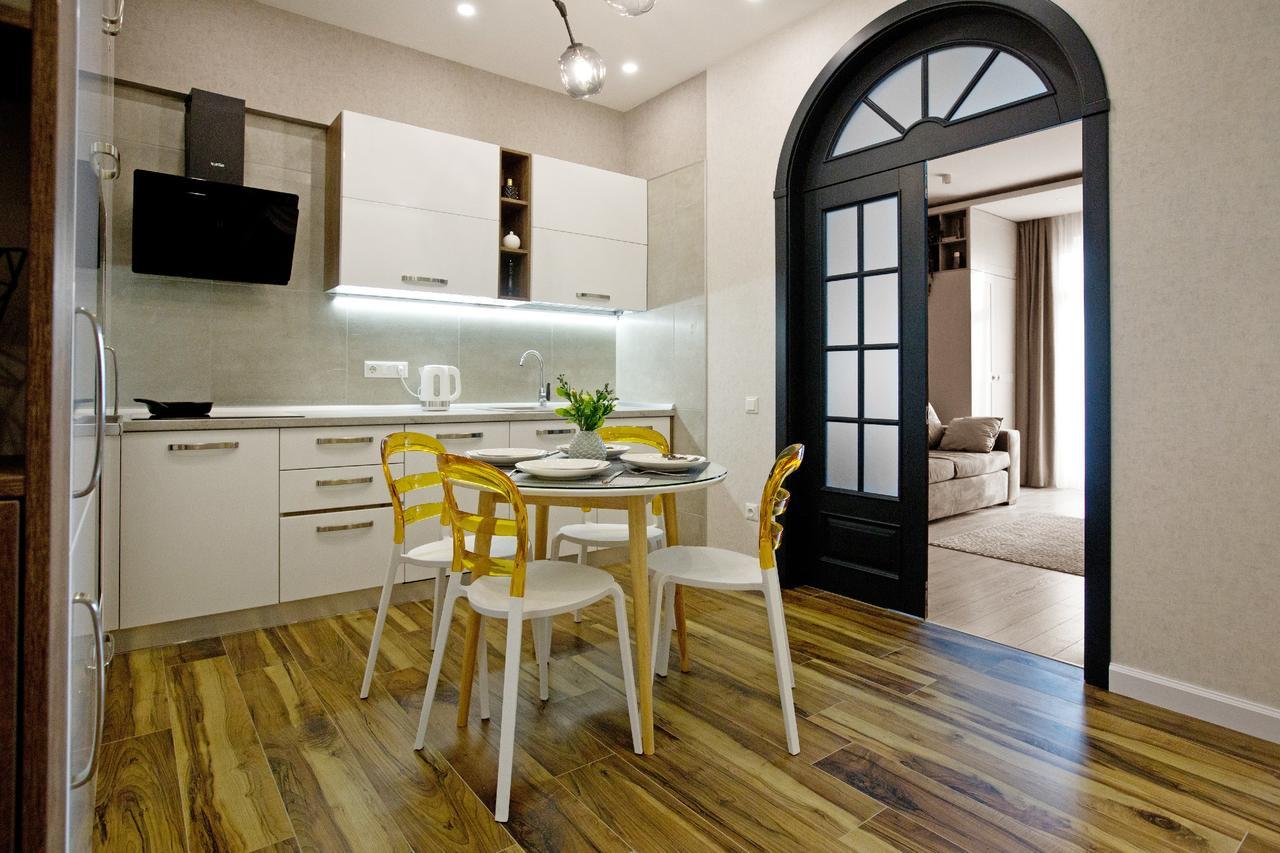 Sunny Belle Apartments Odessa Exterior foto